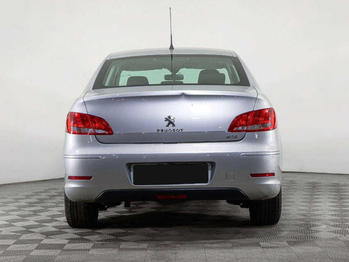 Купить Peugeot 408 с пробегом. Фото: #5