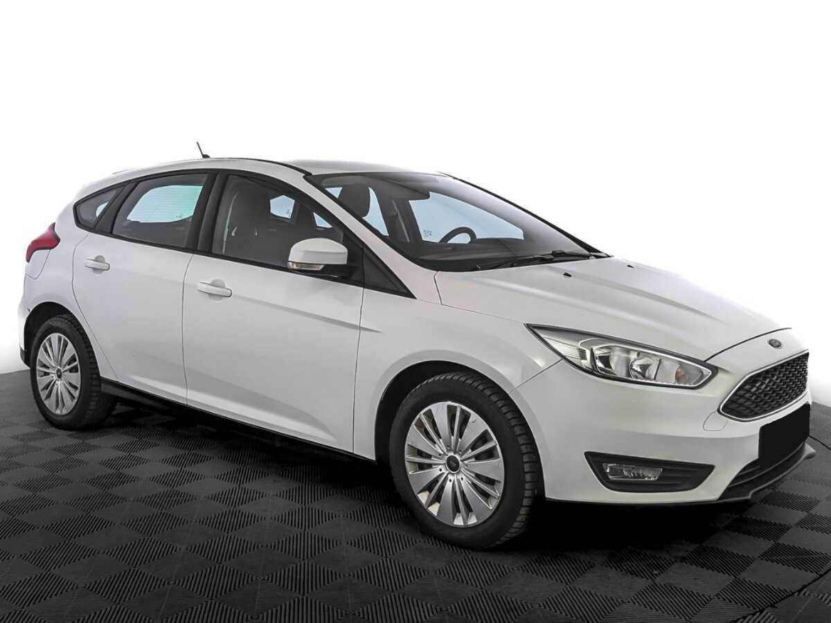 Купить Ford Focus с пробегом. Фото: #2