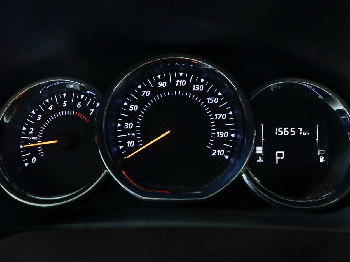 Купить Renault Logan с пробегом. Фото: #8