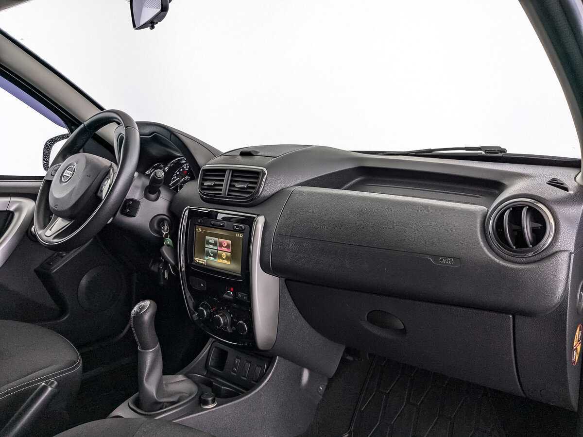 Купить Nissan Terrano с пробегом. Фото: #8
