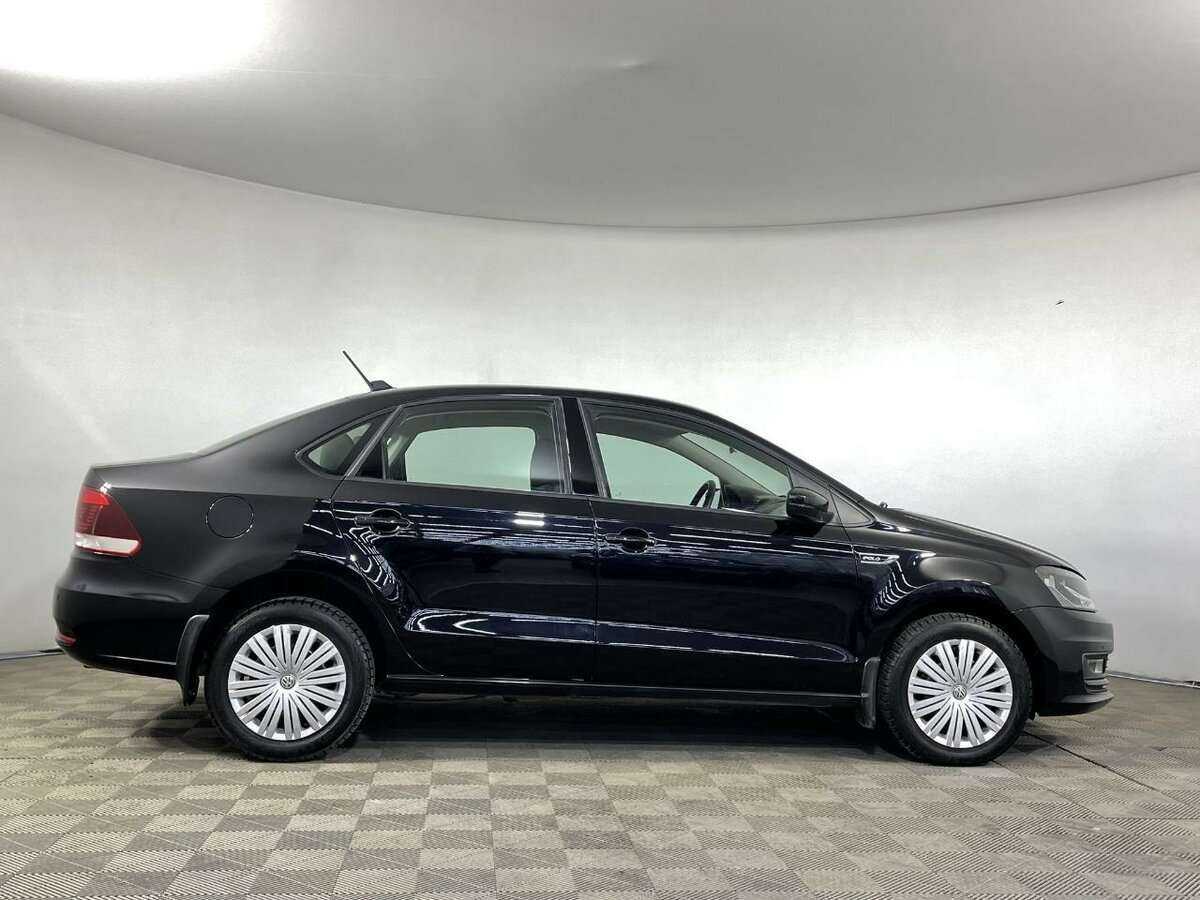Купить Volkswagen Polo с пробегом. Фото: #2