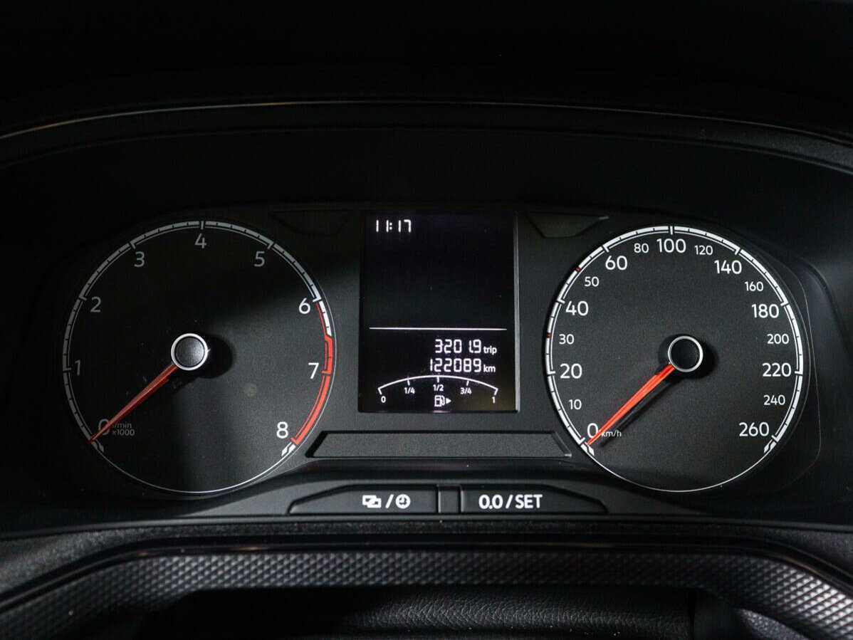 Купить Volkswagen Polo с пробегом. Фото: #10