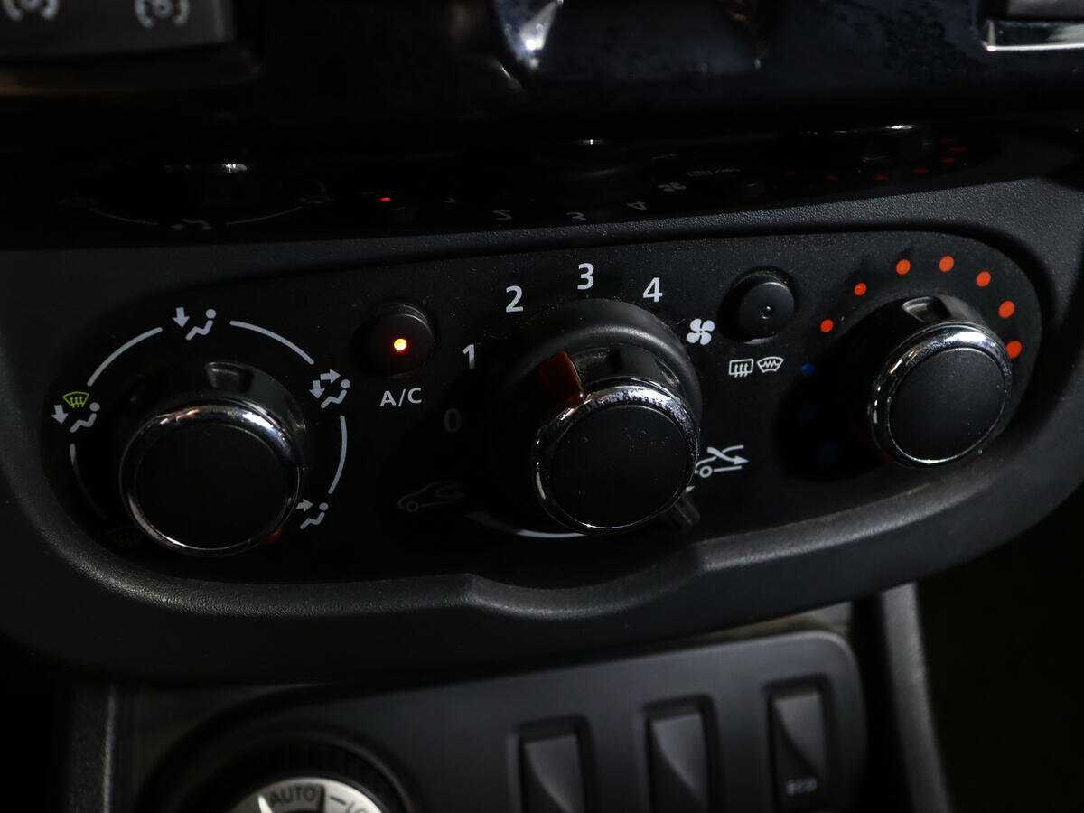 Купить Renault Duster с пробегом. Фото: #17