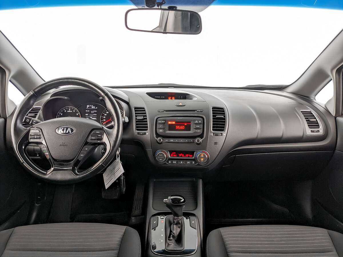 Купить Kia Cerato с пробегом. Фото: #11