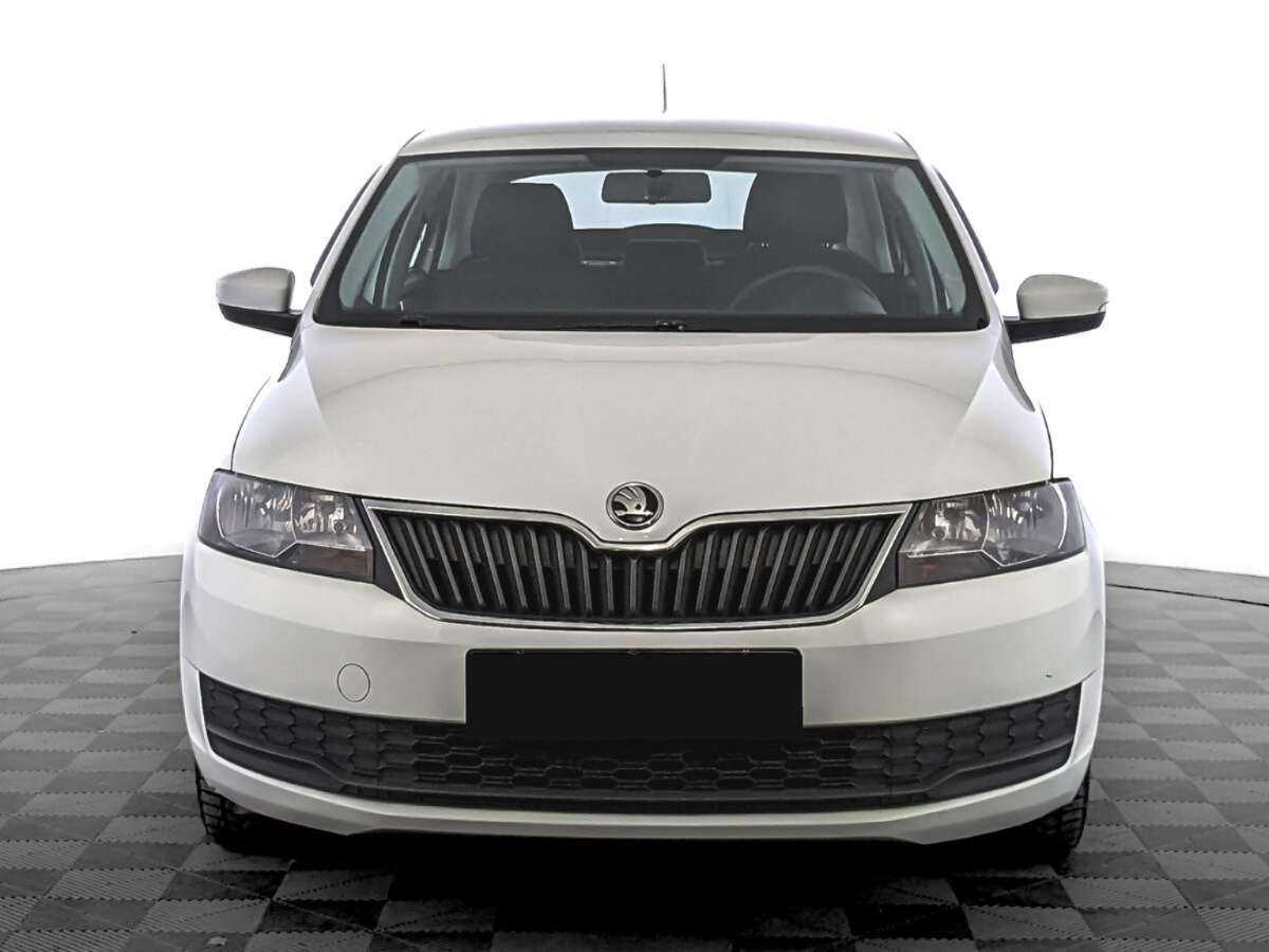 Купить Skoda Rapid с пробегом. Фото: #1