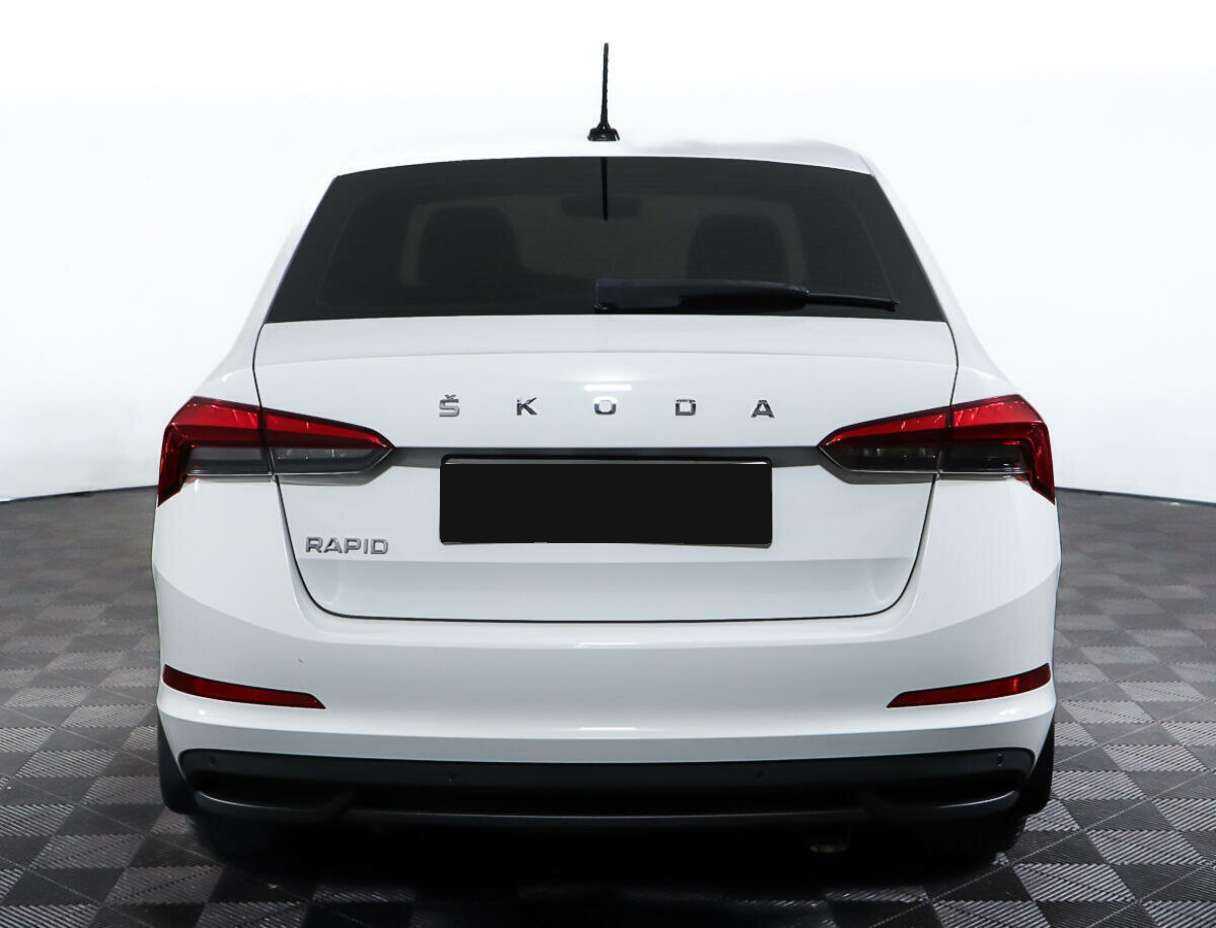 Купить Skoda Rapid с пробегом. Фото: #5