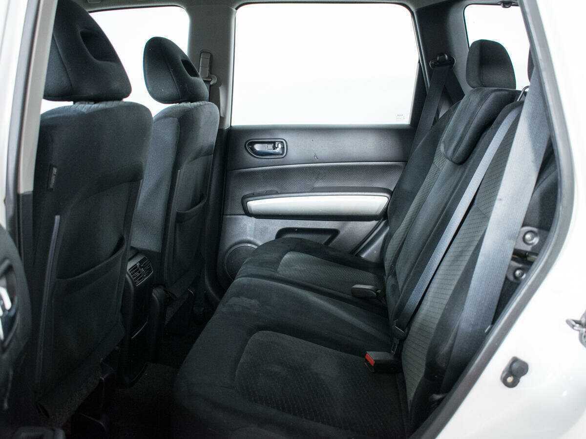 Купить Nissan X-Trail с пробегом. Фото: #8