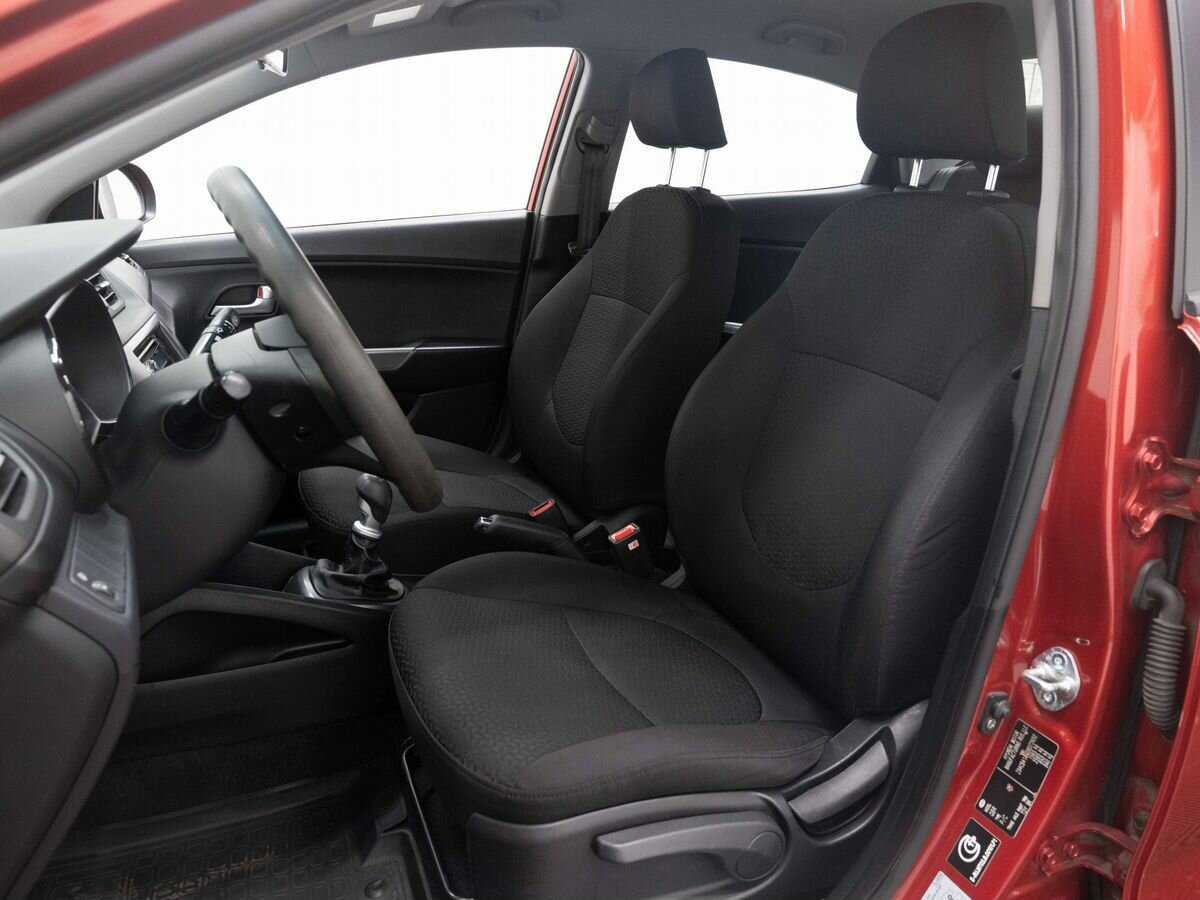 Купить Kia Rio с пробегом. Фото: #9
