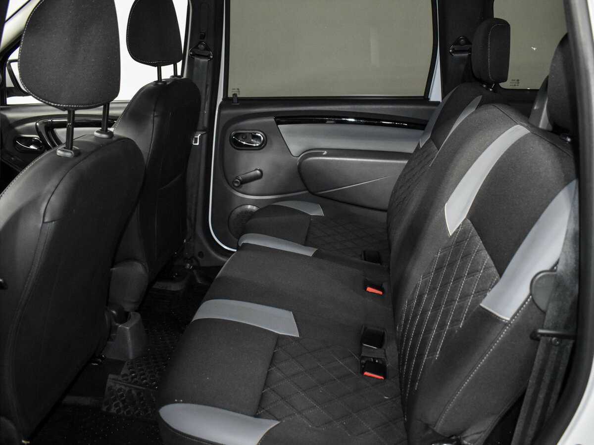 Купить Lada (ВАЗ) Largus с пробегом. Фото: #13