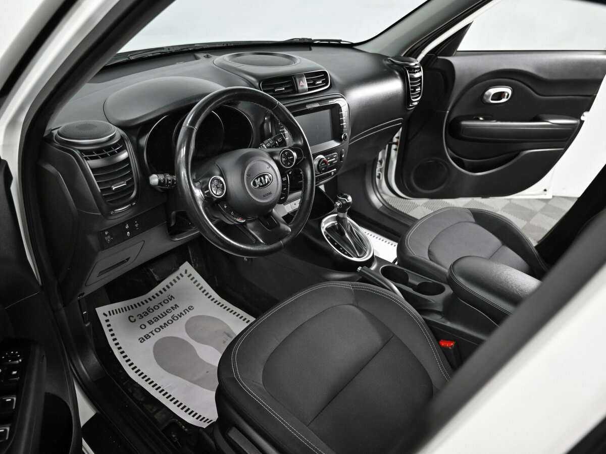Купить Kia Soul с пробегом. Фото: #4
