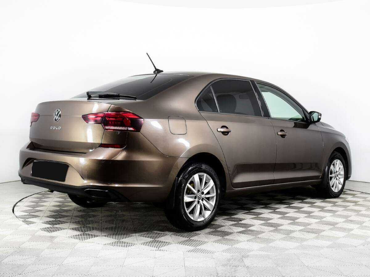 Купить Volkswagen Polo с пробегом. Фото: #4