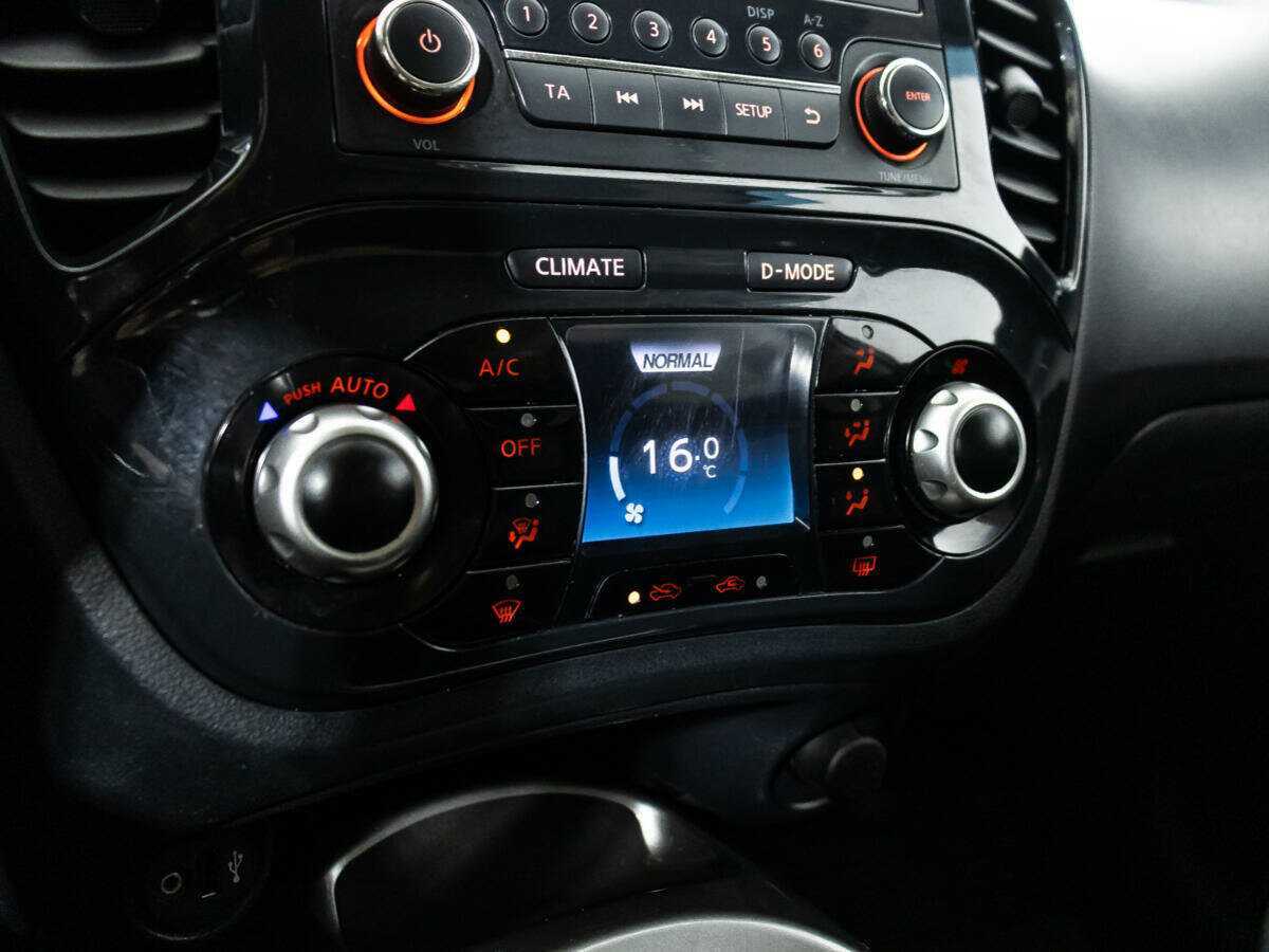 Купить Nissan Juke с пробегом. Фото: #14