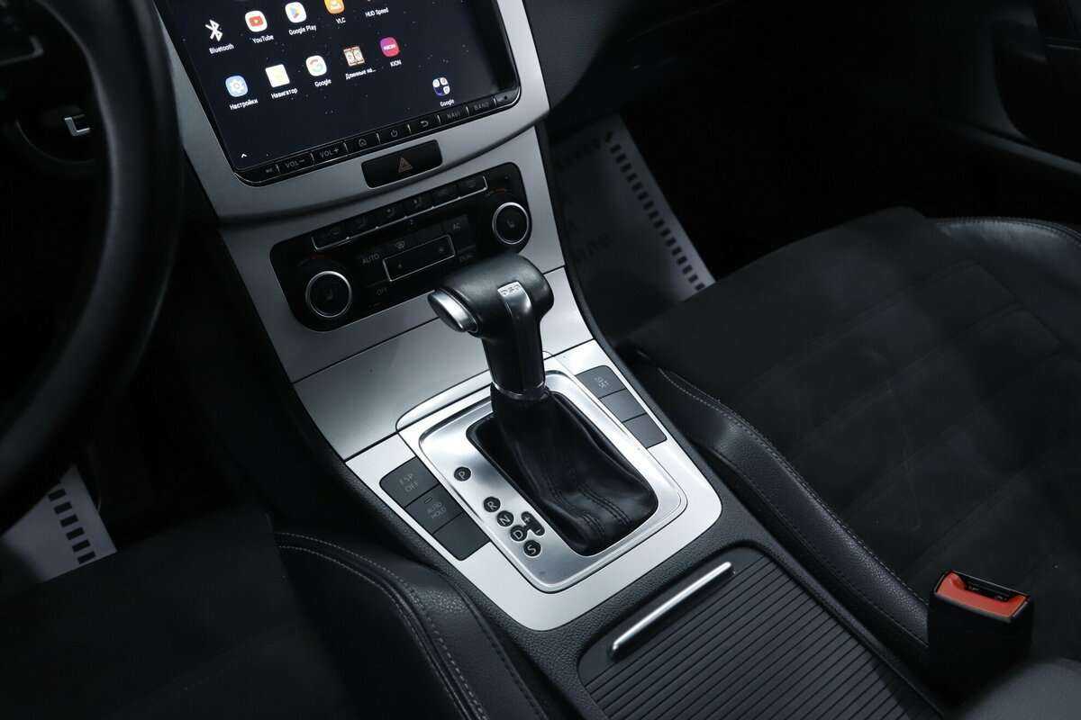 Купить Volkswagen Passat CC с пробегом. Фото: #14