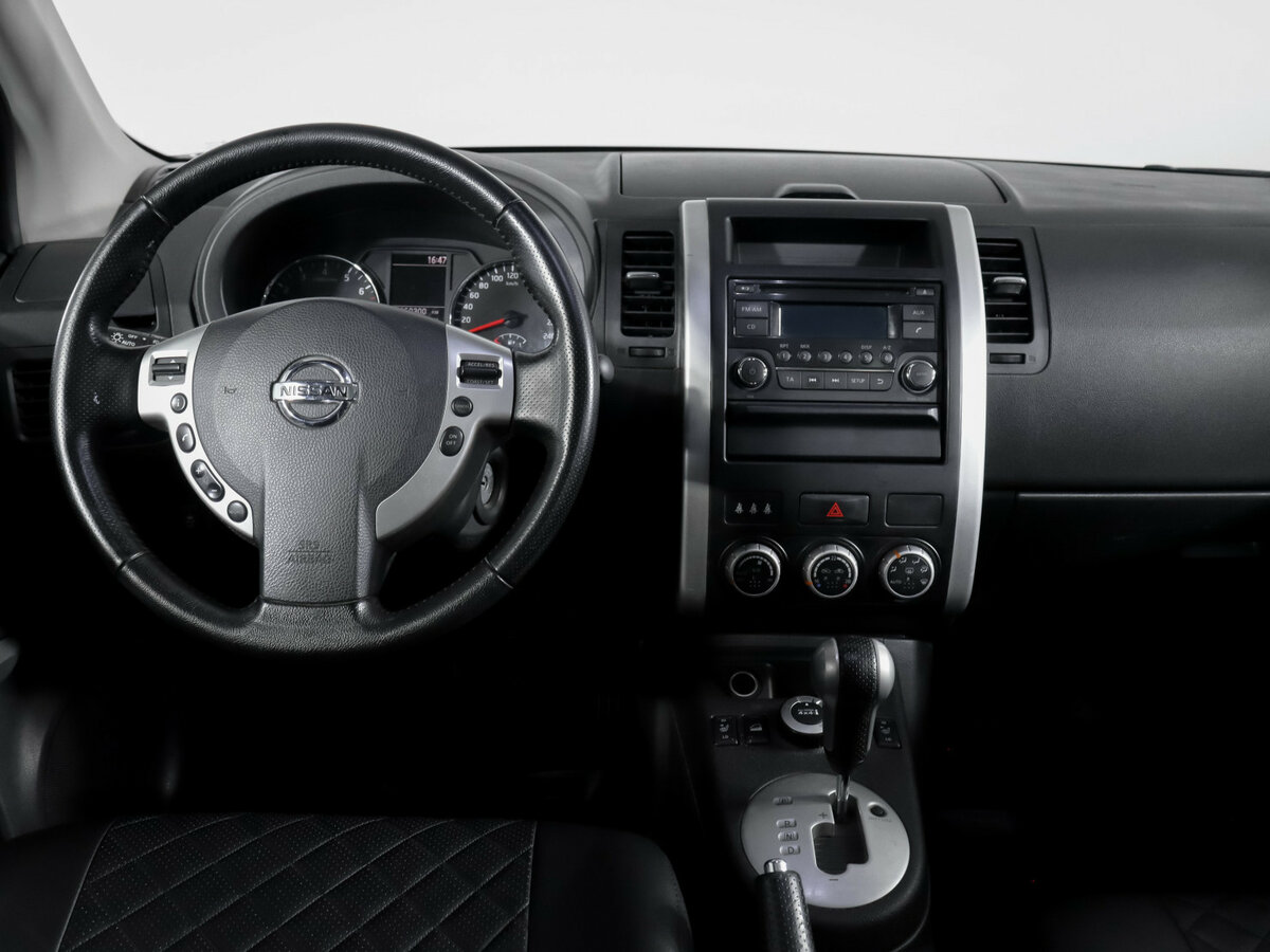 Купить Nissan X-Trail с пробегом. Фото: #11