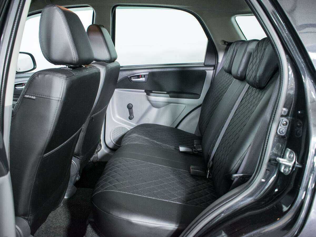 Купить Suzuki SX4 с пробегом. Фото: #6