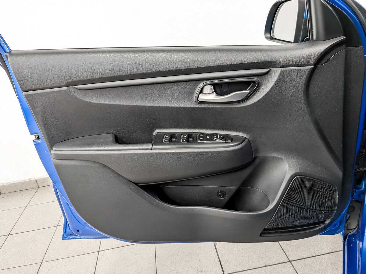 Купить Kia Rio с пробегом. Фото: #16