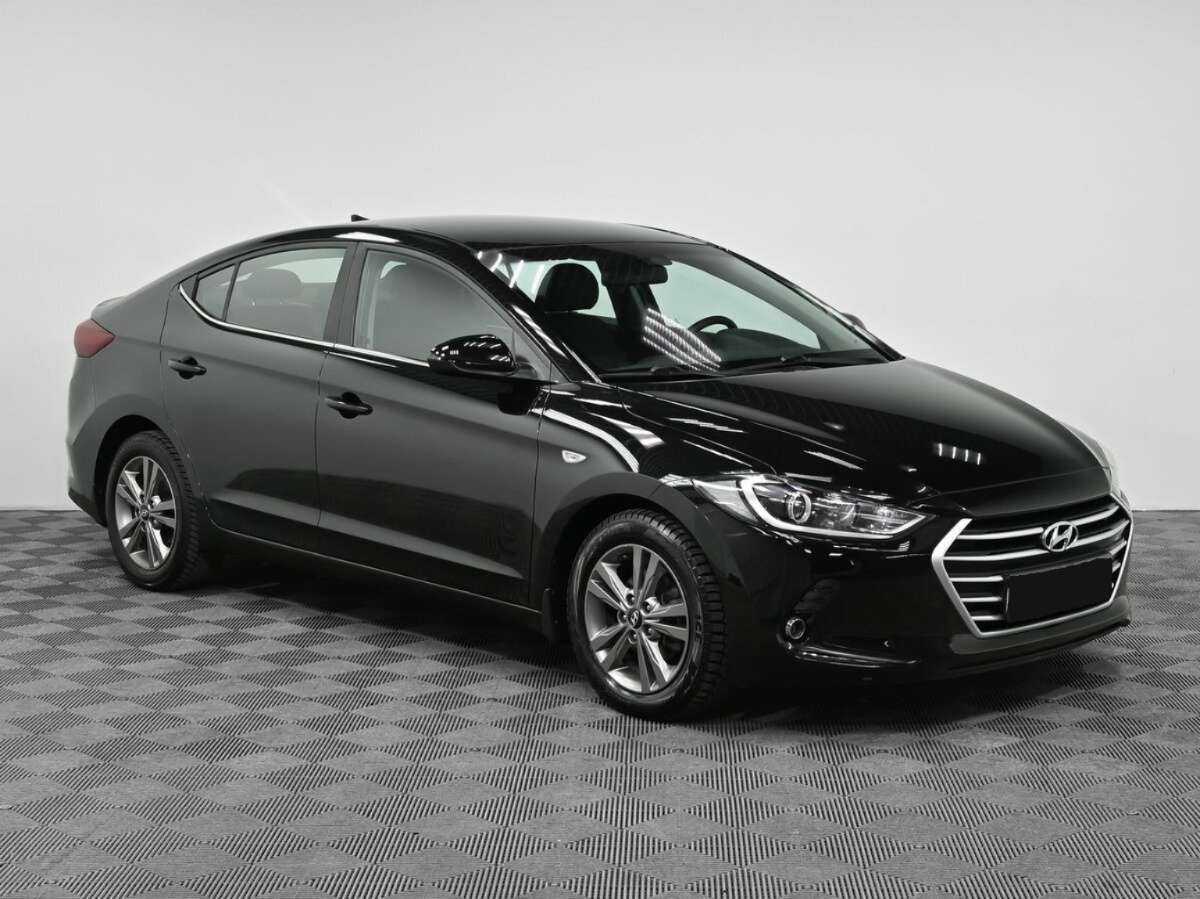 Купить Hyundai Elantra с пробегом. Фото: #2