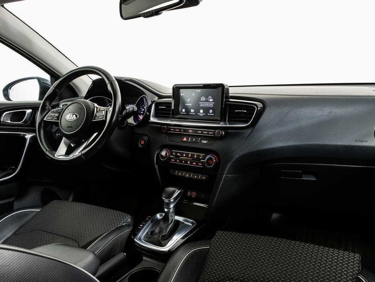 Купить Kia Ceed с пробегом. Фото: #6