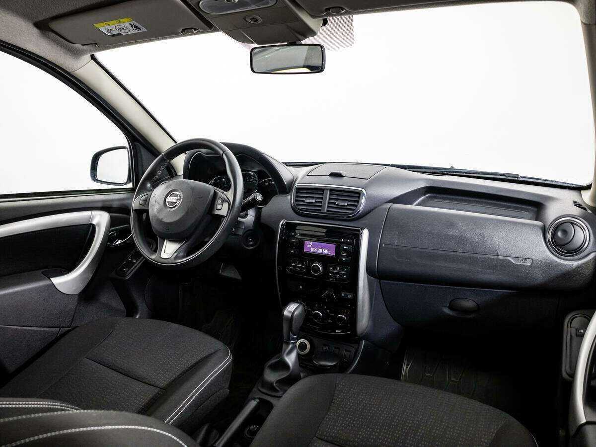 Купить Nissan Terrano с пробегом. Фото: #8