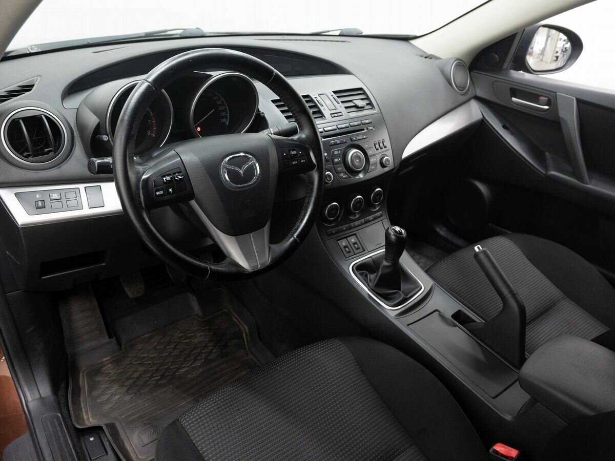 Купить Mazda 3 с пробегом. Фото: #7