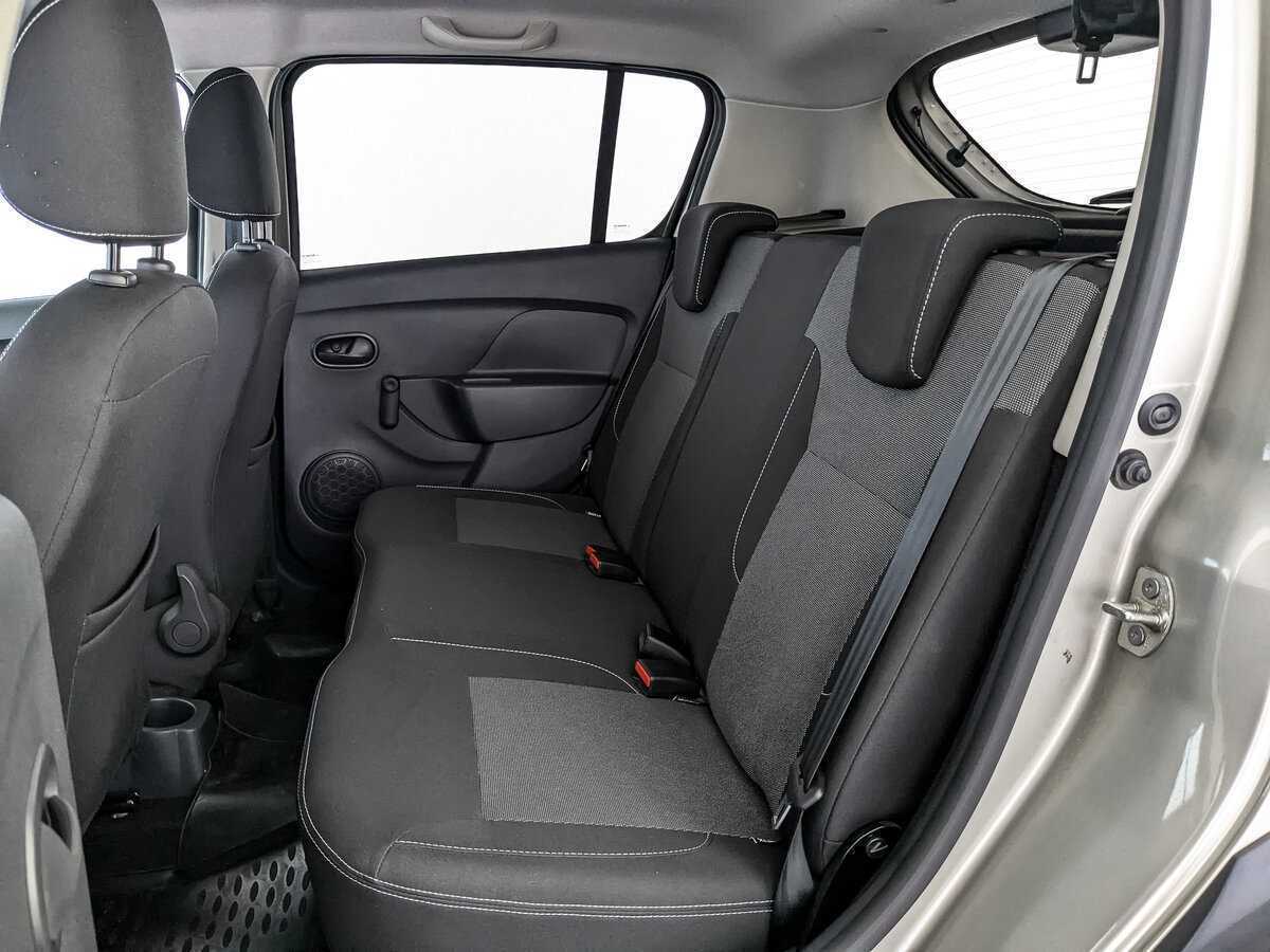 Купить Renault Sandero с пробегом. Фото: #13
