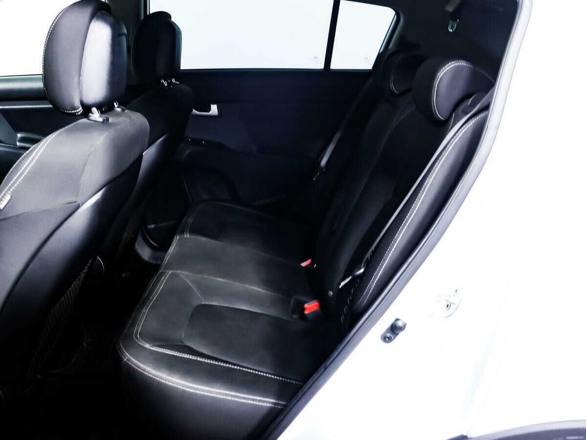 Купить Kia Sportage с пробегом. Фото: #11