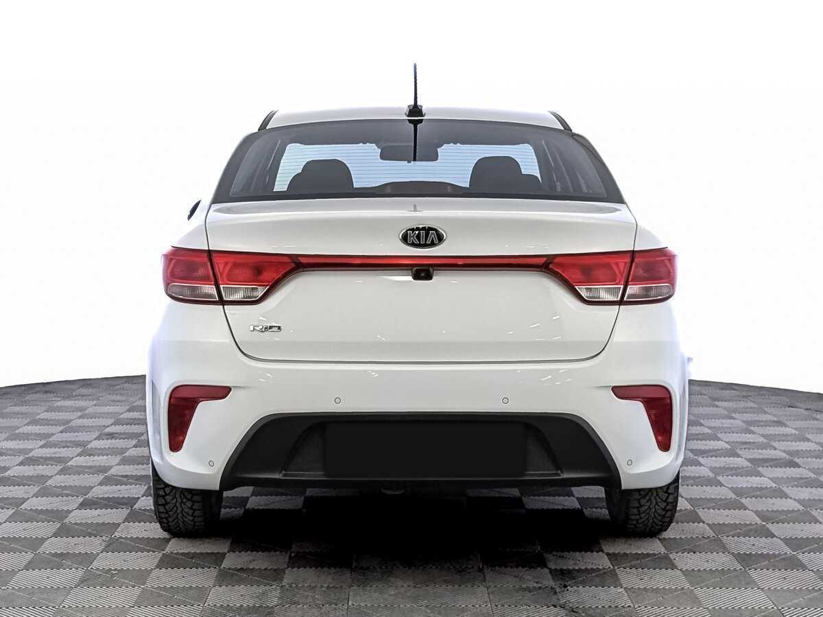 Купить Kia Rio с пробегом. Фото: #5