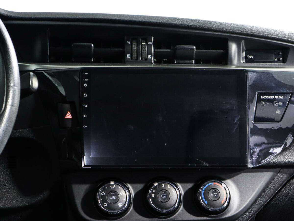 Купить Toyota Corolla с пробегом. Фото: #9