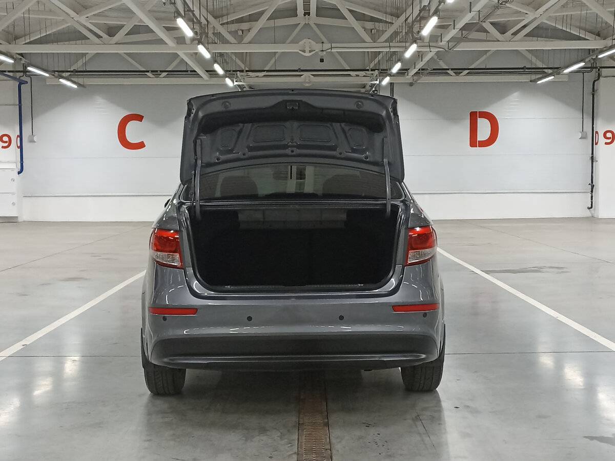 Купить Kia Rio с пробегом. Фото: #9