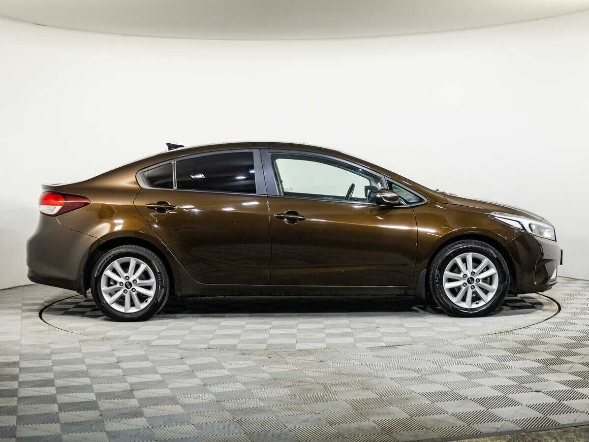 Купить Kia Cerato с пробегом. Фото: #2