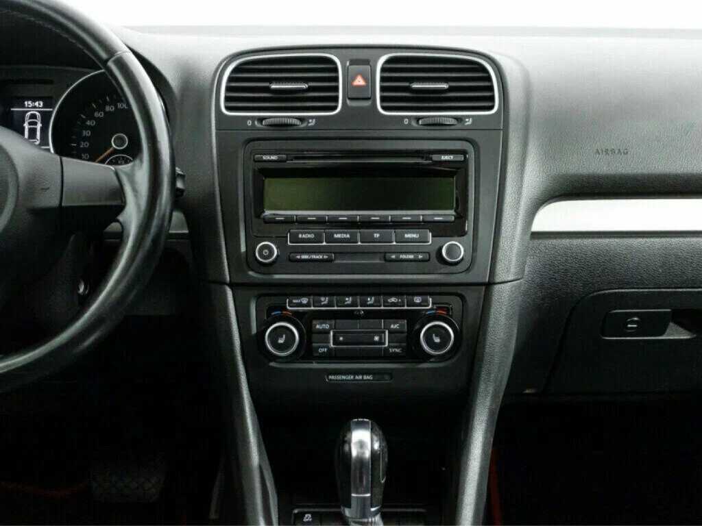 Купить Volkswagen Golf с пробегом. Фото: #12