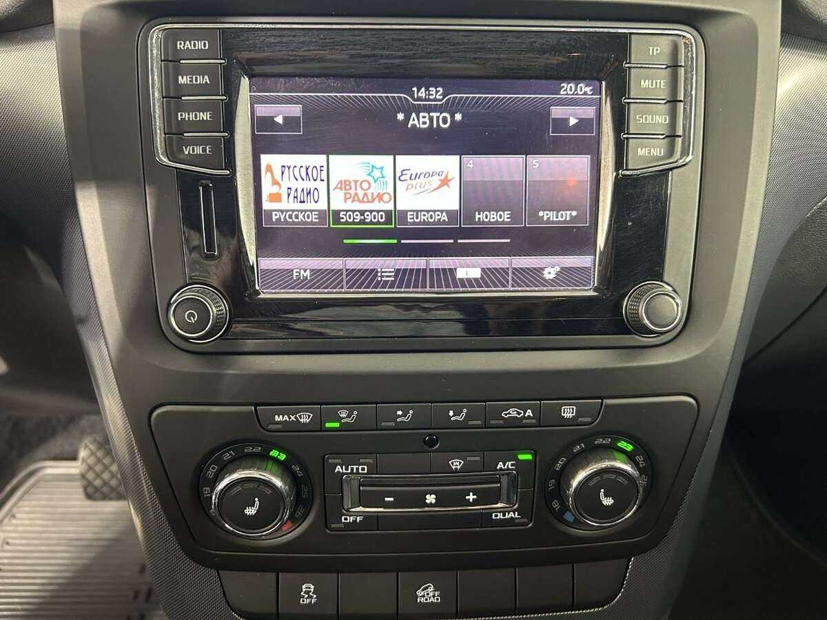 Купить Skoda Yeti с пробегом. Фото: #11