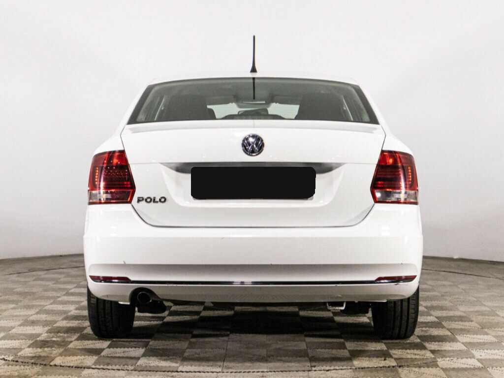 Купить Volkswagen Polo с пробегом. Фото: #5