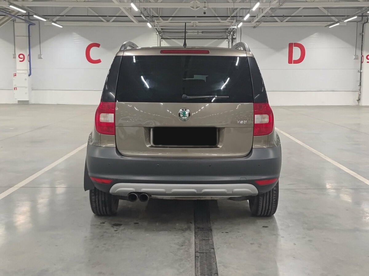 Купить Skoda Yeti с пробегом. Фото: #5