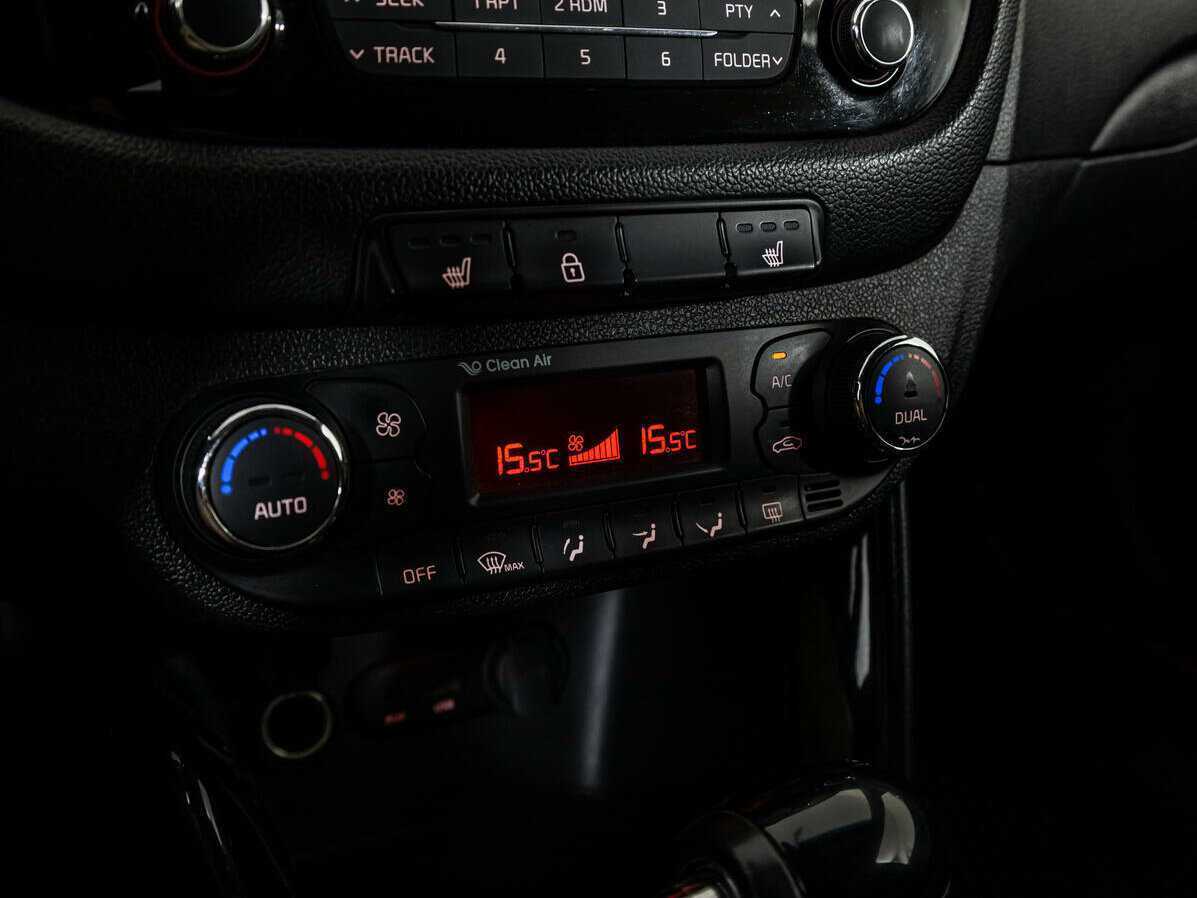 Купить Kia Ceed с пробегом. Фото: #14