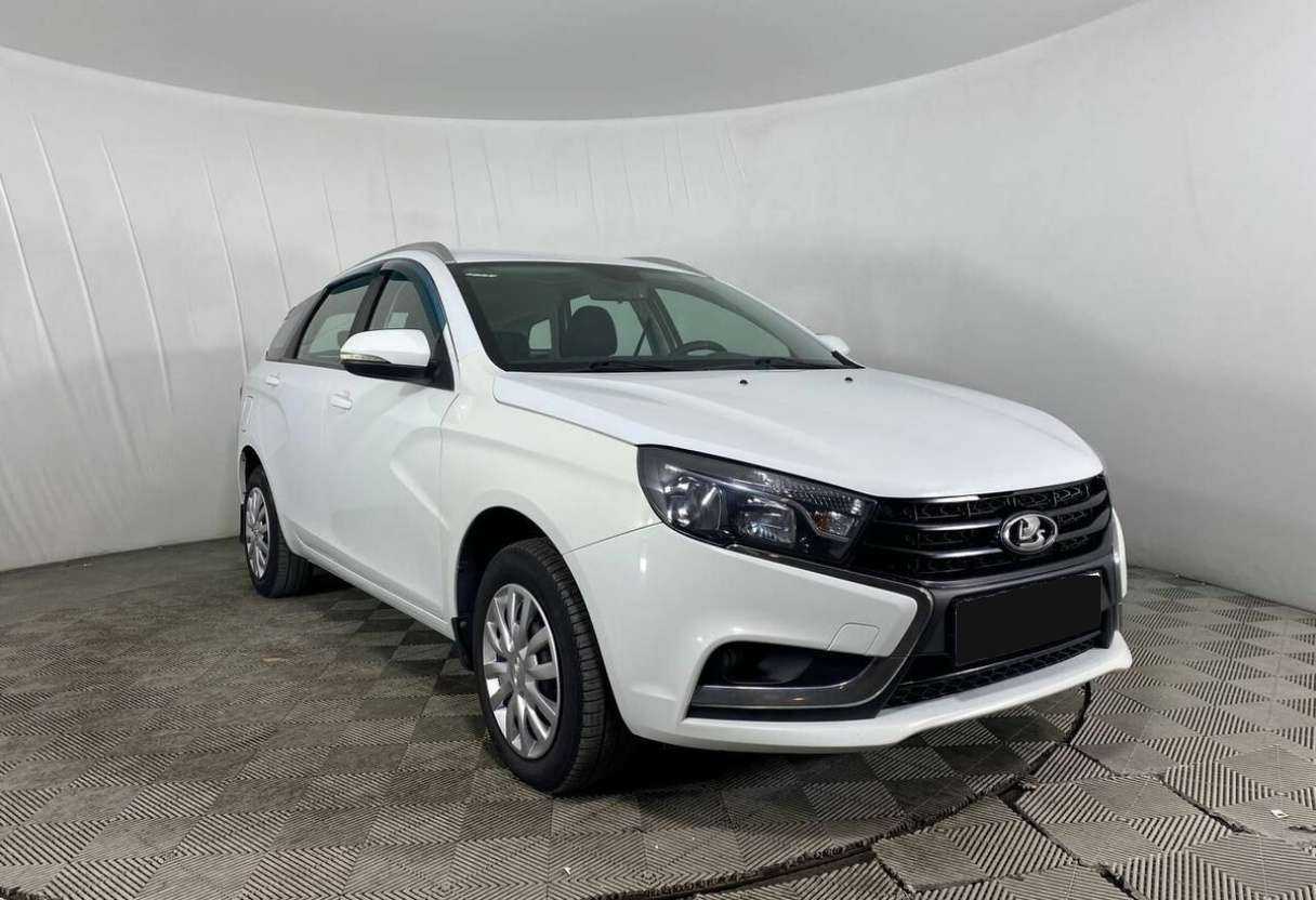Купить Lada (ВАЗ) Vesta с пробегом. Фото: #2