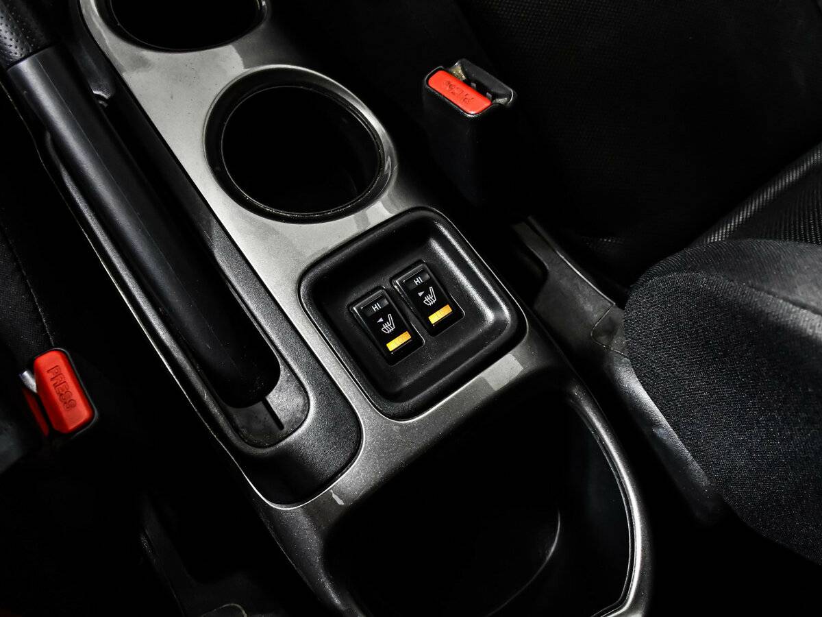 Купить Nissan Juke с пробегом. Фото: #14