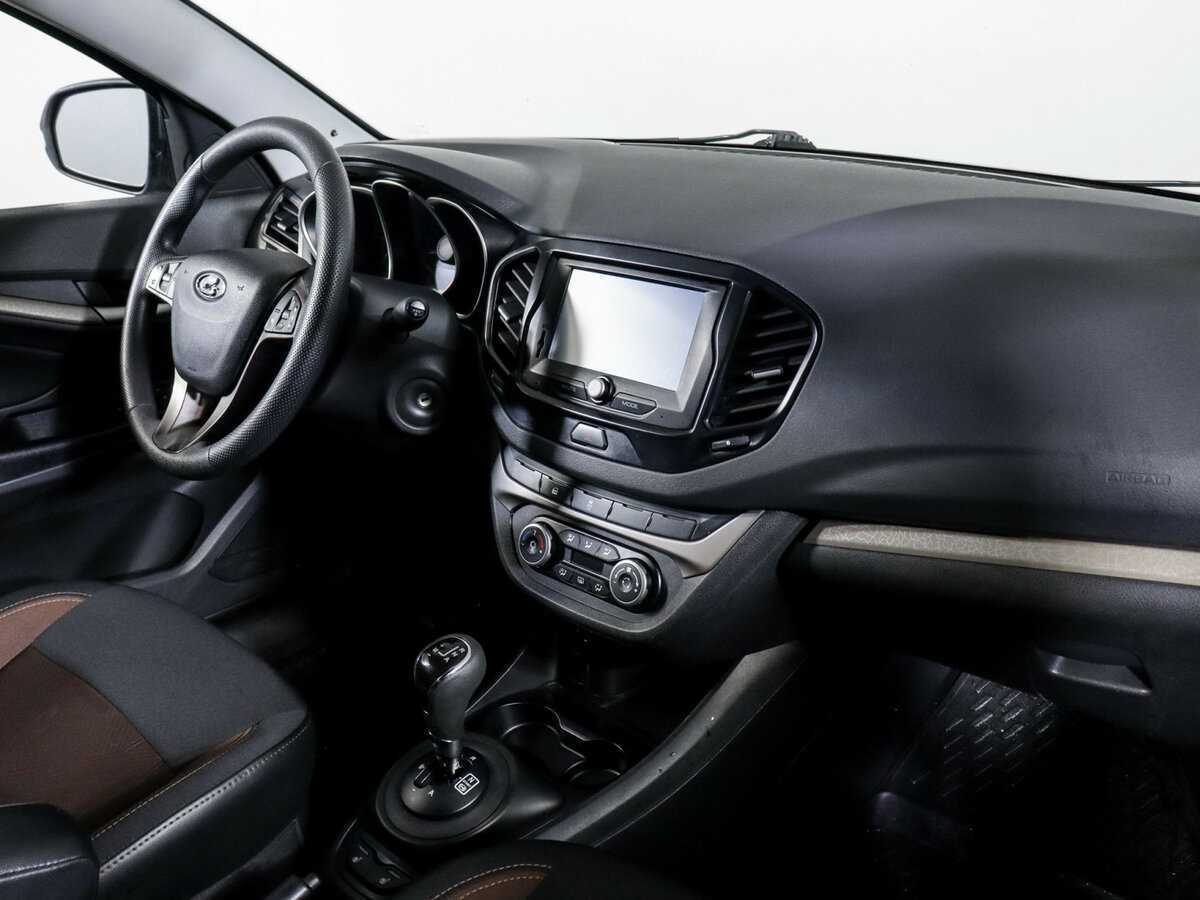 Купить Lada (ВАЗ) Vesta с пробегом. Фото: #8