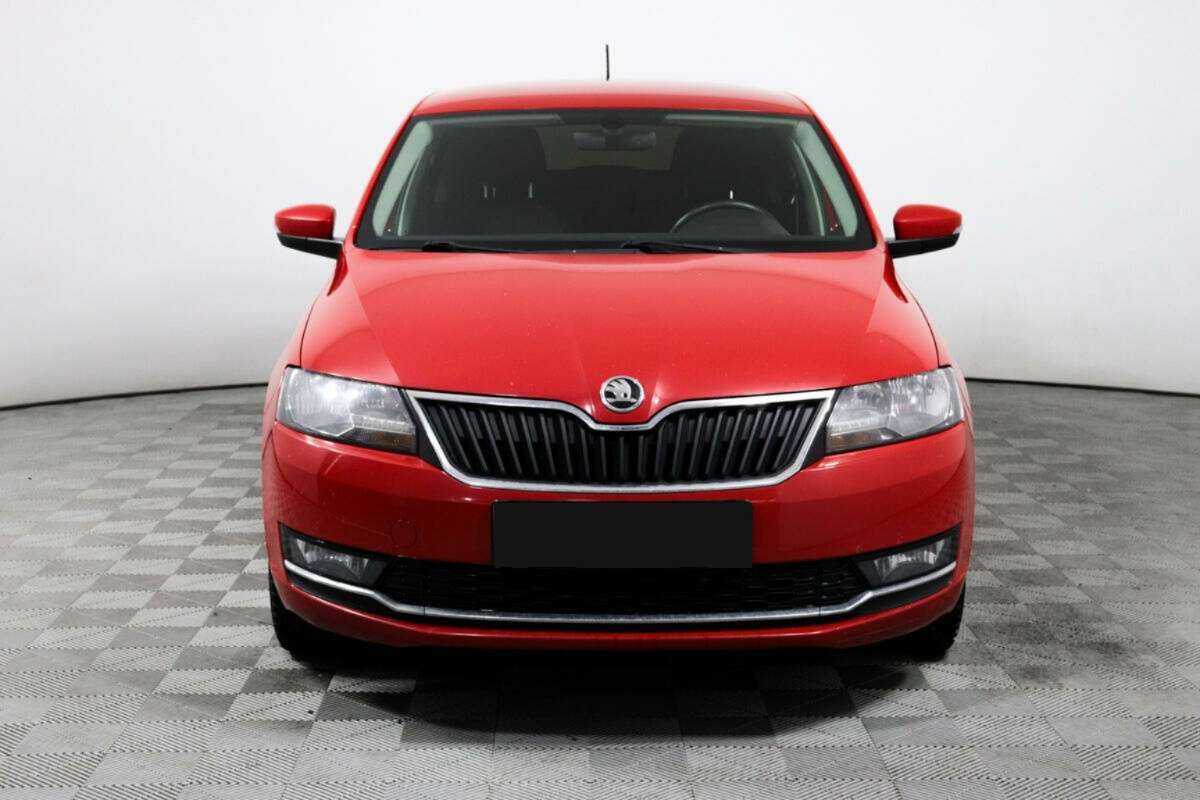 Купить Skoda Rapid с пробегом. Фото: #1