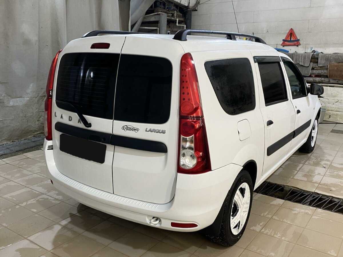 Купить Lada (ВАЗ) Largus с пробегом. Фото: #4