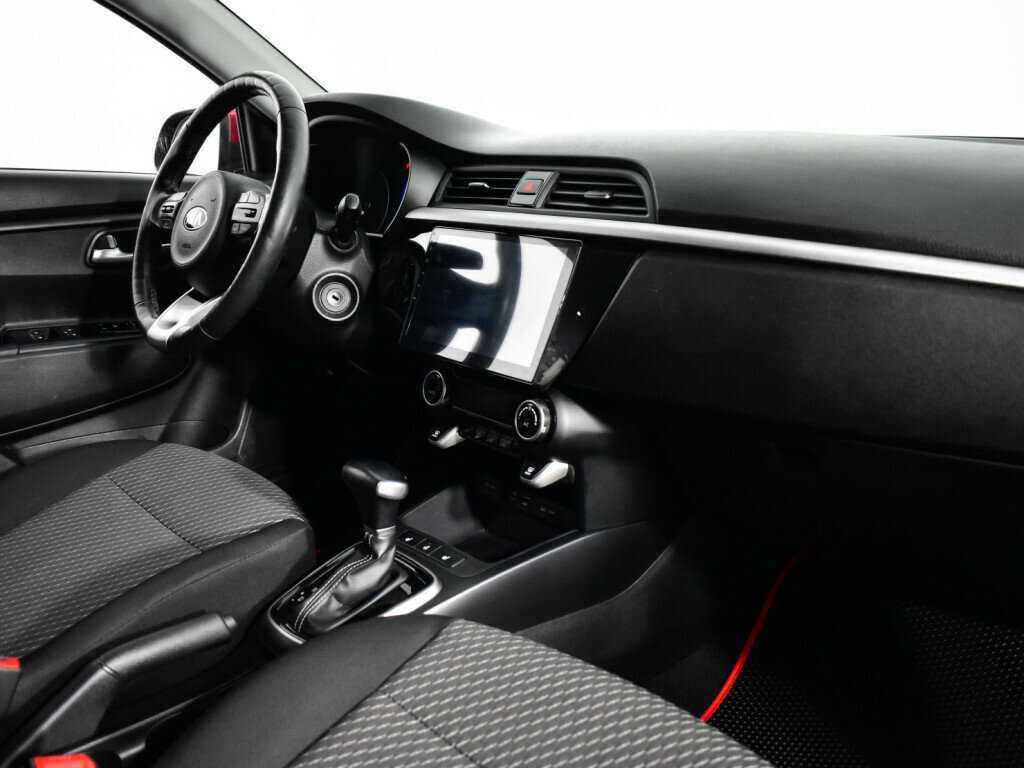 Купить Kia Rio с пробегом. Фото: #8