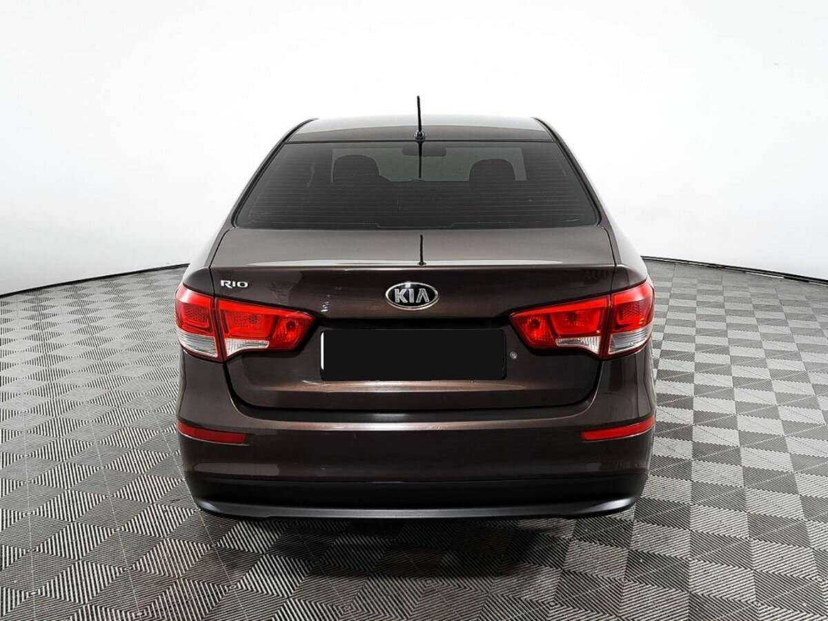 Купить Kia Rio с пробегом. Фото: #4