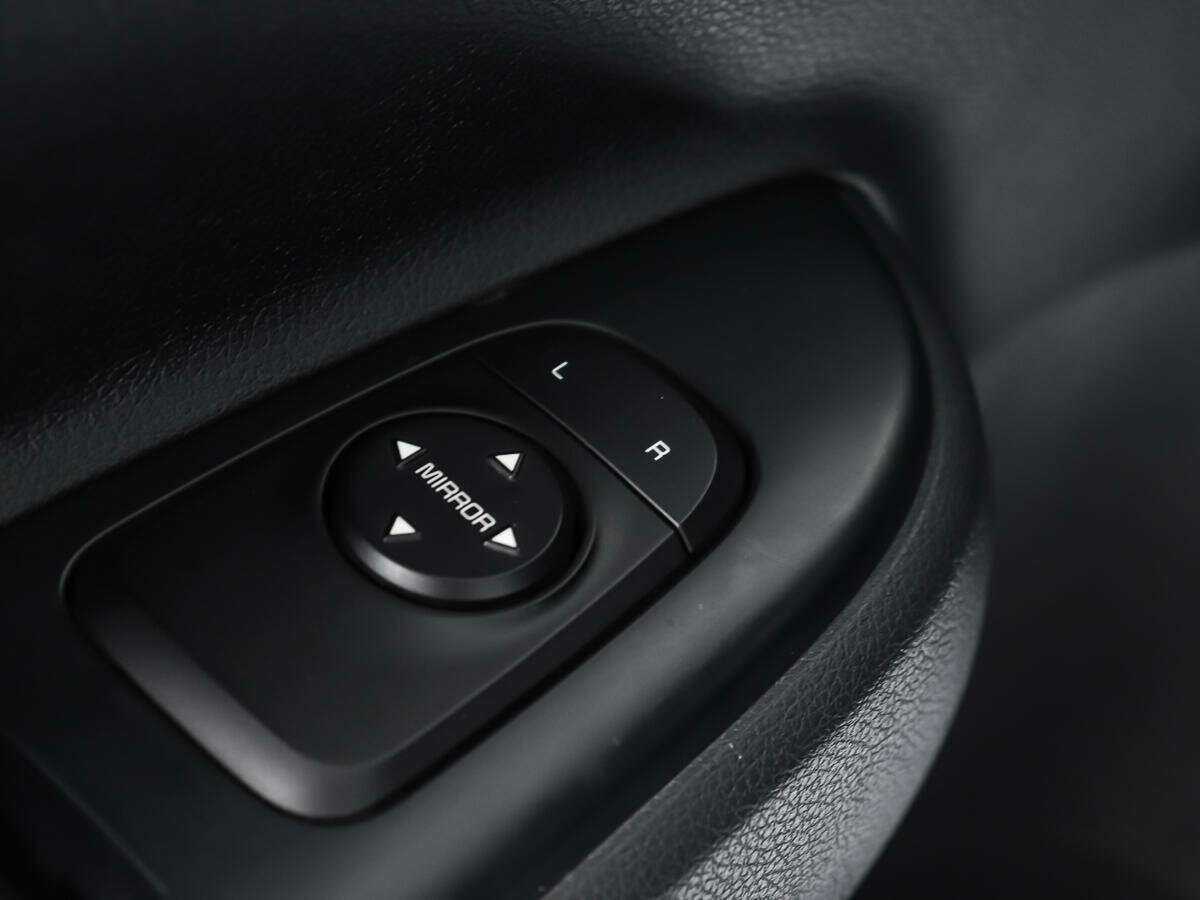 Купить Kia Rio с пробегом. Фото: #16