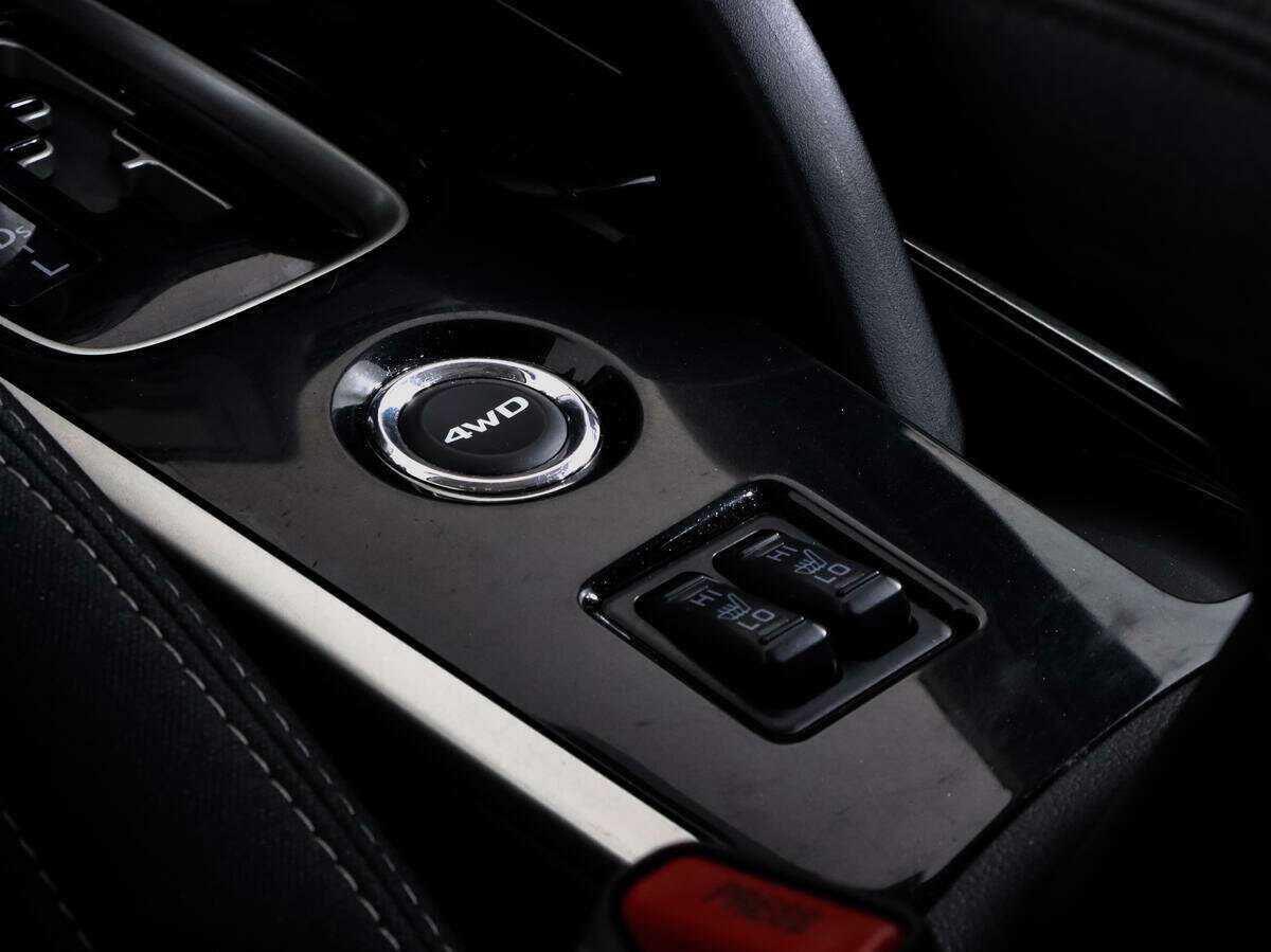 Купить Mitsubishi Outlander с пробегом. Фото: #11