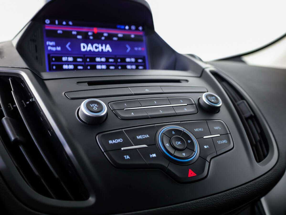 Купить Ford Kuga с пробегом. Фото: #11