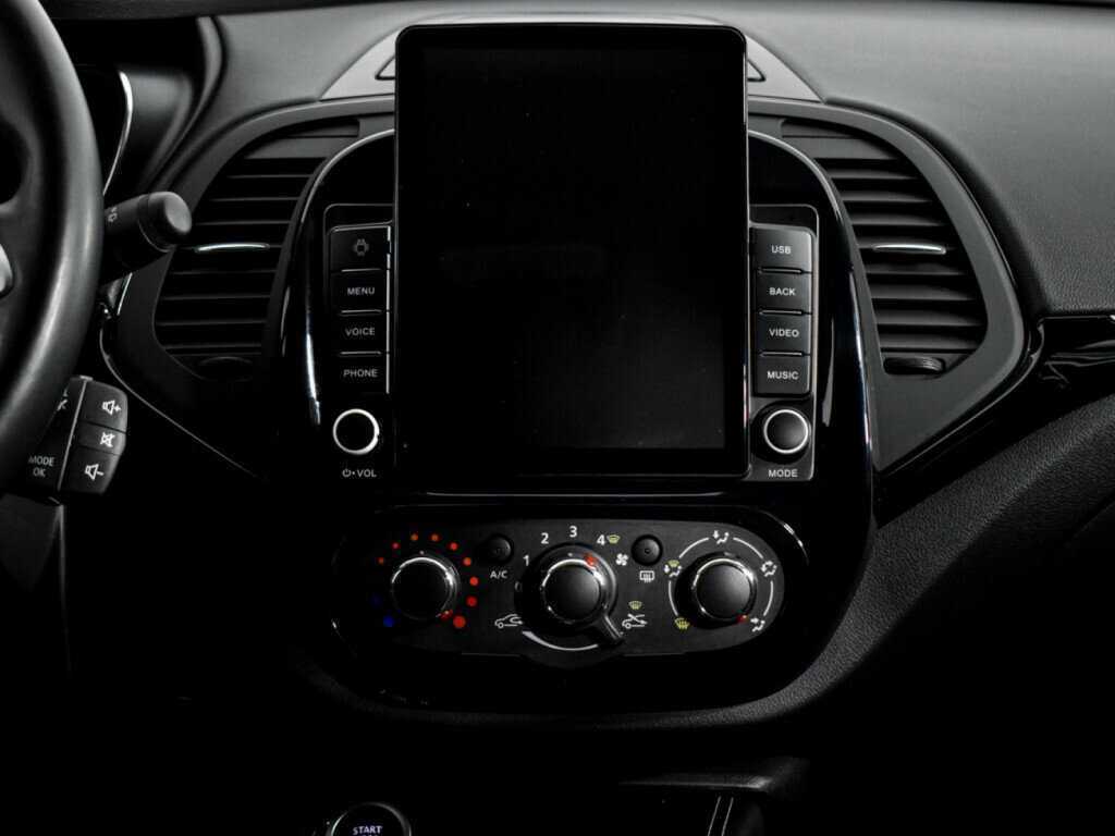 Купить Renault Kaptur с пробегом. Фото: #17