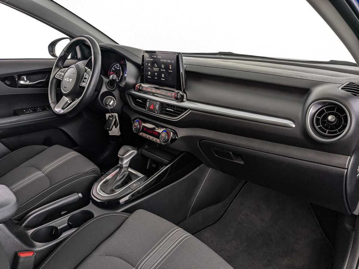 Купить Kia Cerato с пробегом. Фото: #8