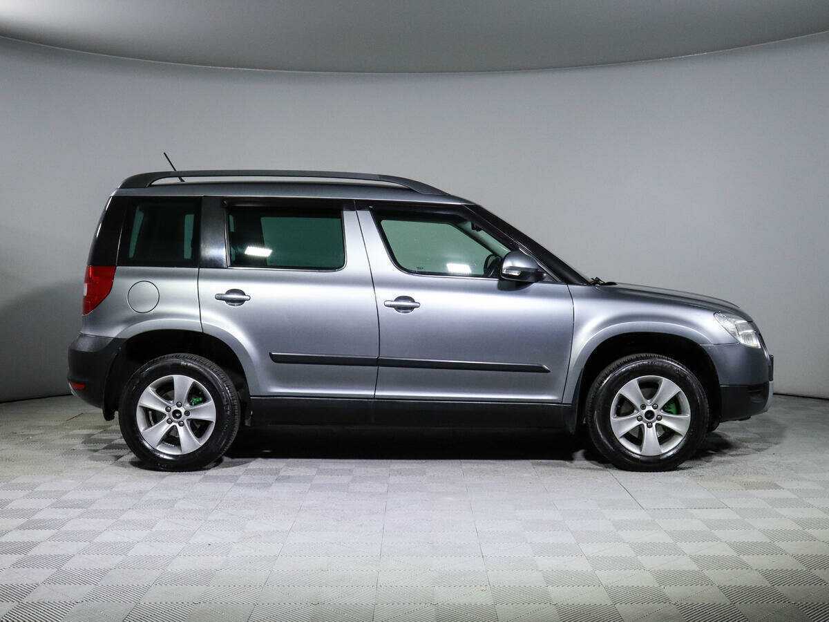 Купить Skoda Yeti с пробегом. Посмотреть фото