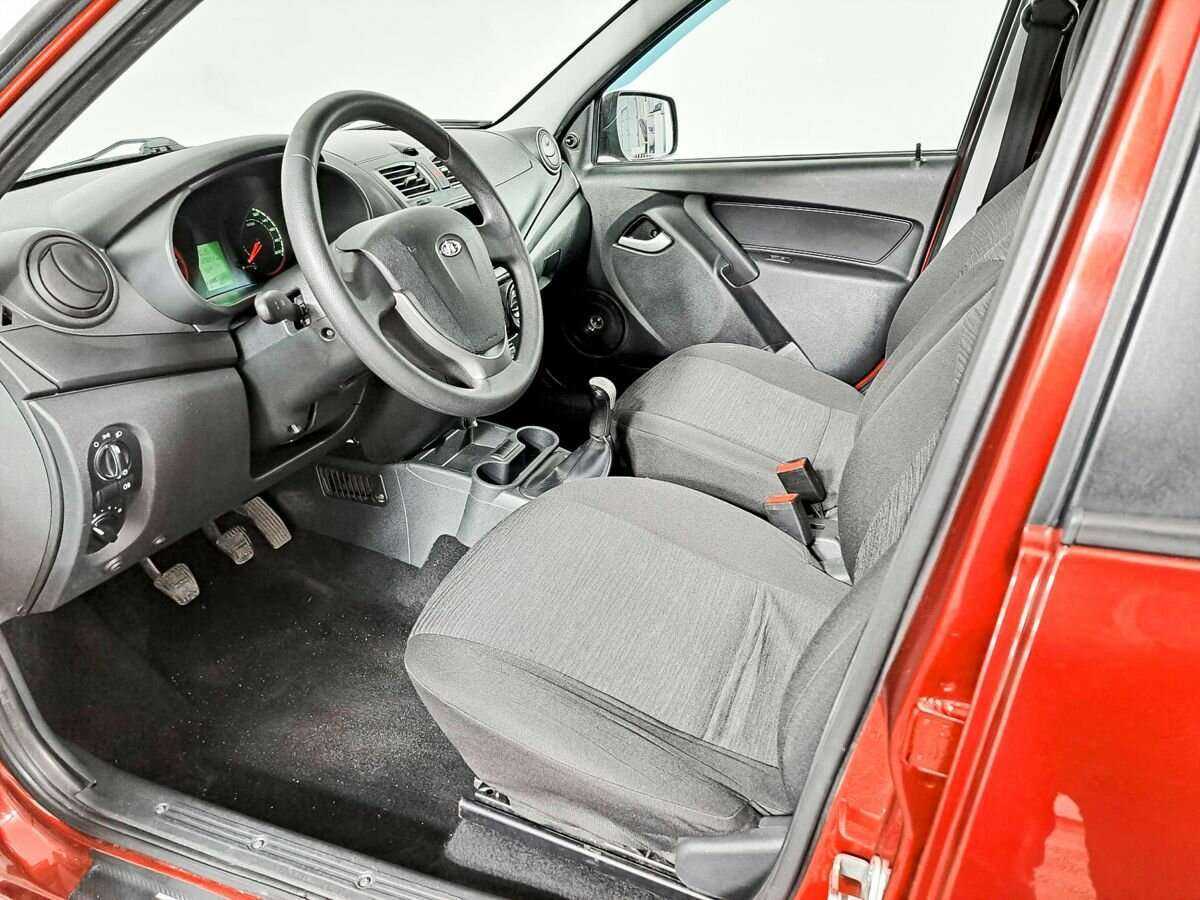 Купить Lada (ВАЗ) Kalina с пробегом. Фото: #13