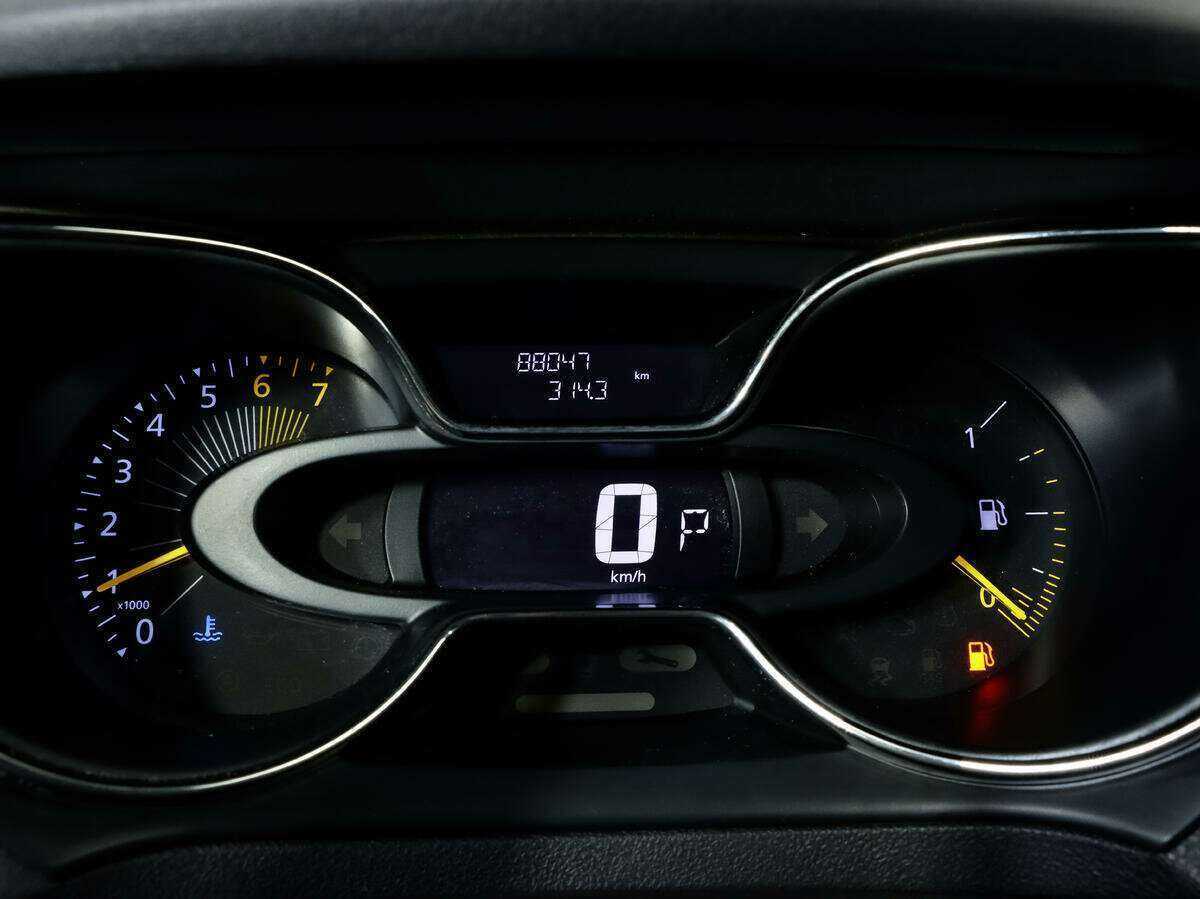 Купить Renault Kaptur с пробегом. Фото: #13